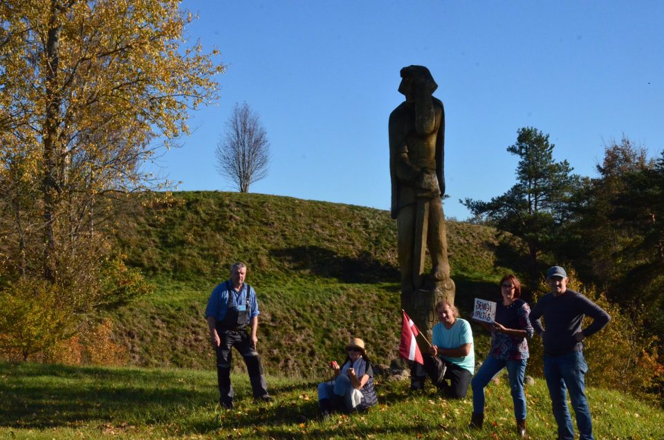 PA KURŠU PĒDĀM: Senās KURSAS pilskalni. LIETUVA. exp.nr. 1